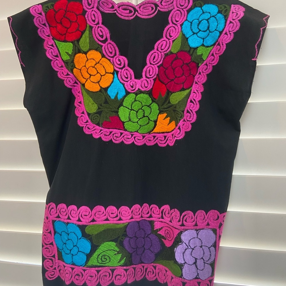 Colorful Embroidered Black Tunic Tank Made in Mexico Patchwork Embroidered - Picture 7 of 7